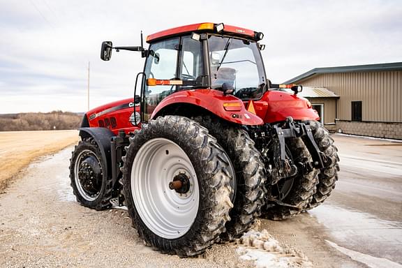 Image of Case IH Magnum 180 equipment image 4