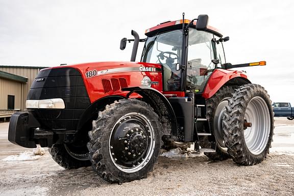 Image of Case IH Magnum 180 equipment image 2