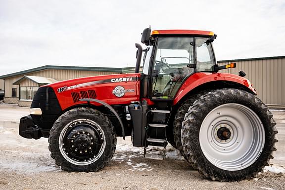 Image of Case IH Magnum 180 equipment image 3