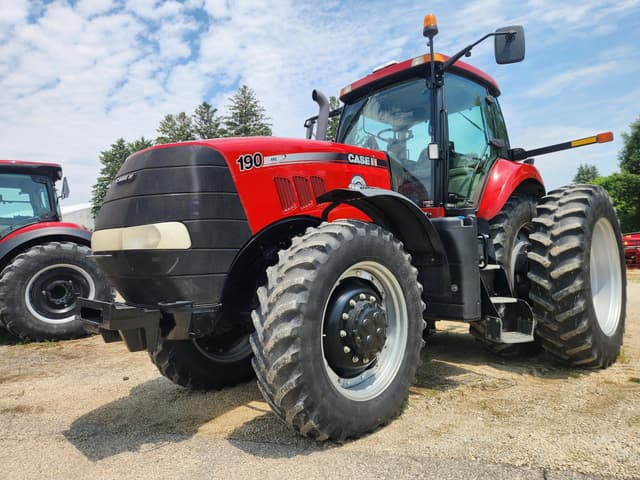 Image of Case IH Magnum 190 equipment image 1
