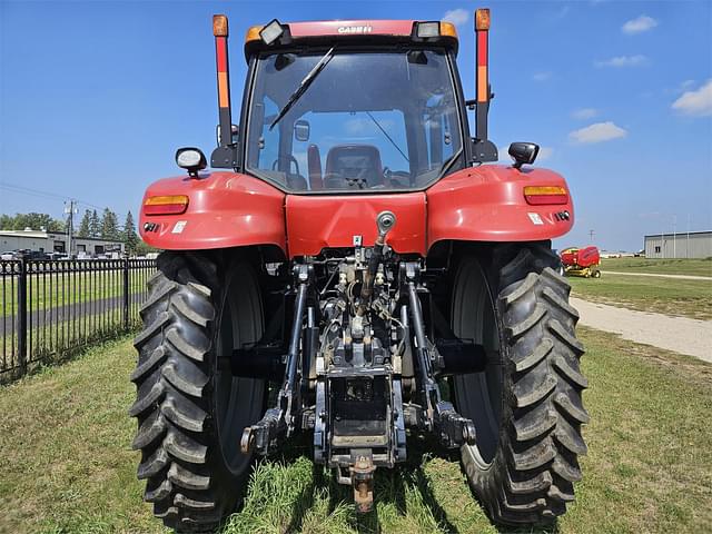 Image of Case IH Magnum 210 equipment image 3