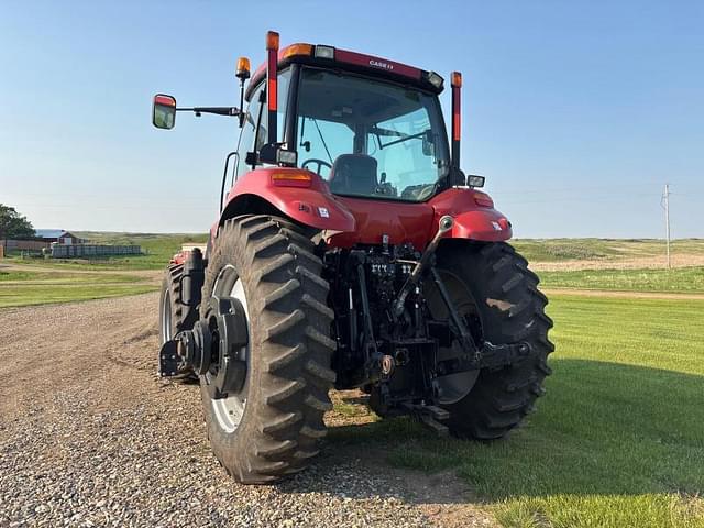 Image of Case IH Magnum 210 equipment image 4