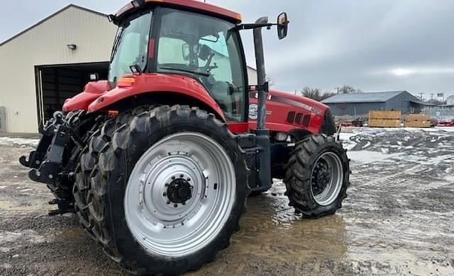 Image of Case IH Magnum 225 equipment image 4