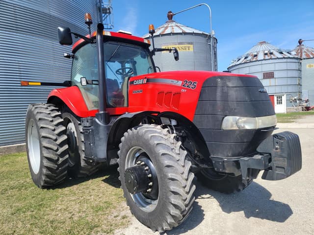 Image of Case IH Magnum 225 equipment image 1