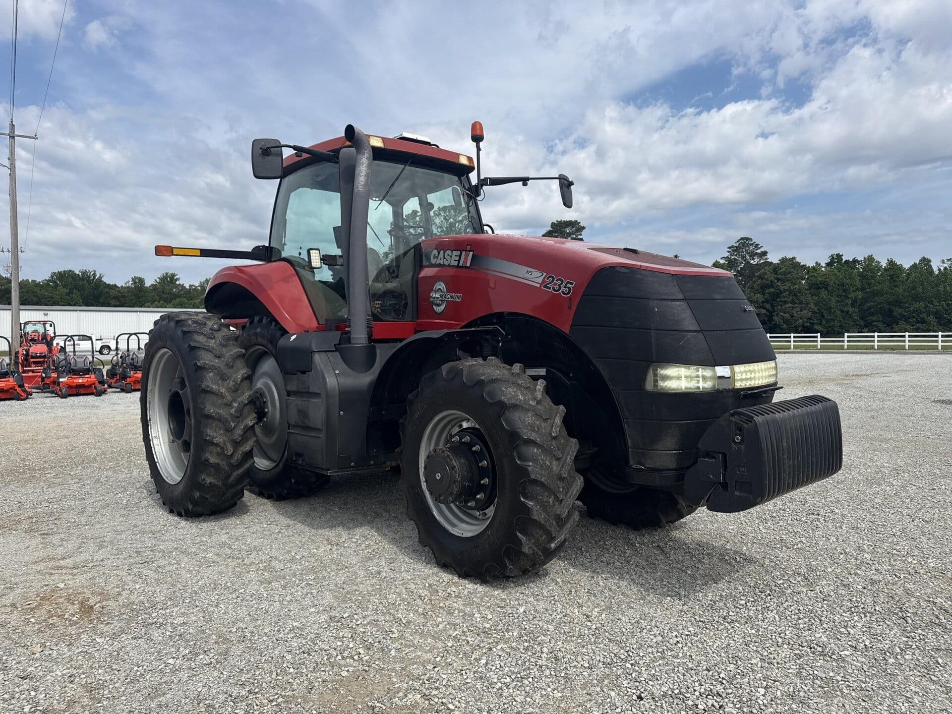2013 Case IH Magnum 235 Equipment Image0