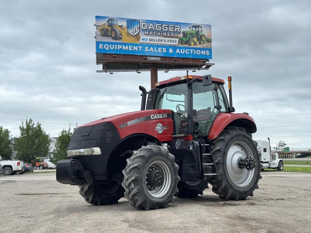 Image of Case IH Magnum 235 Primary image