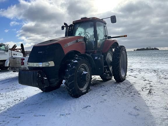 Image of Case IH Magnum 235 equipment image 3