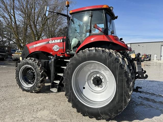 Image of Case IH Magnum 235 equipment image 4