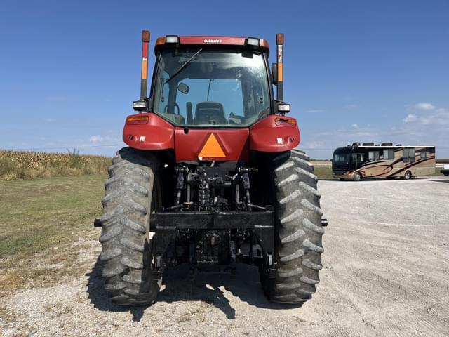 Image of Case IH Magnum 235 equipment image 3