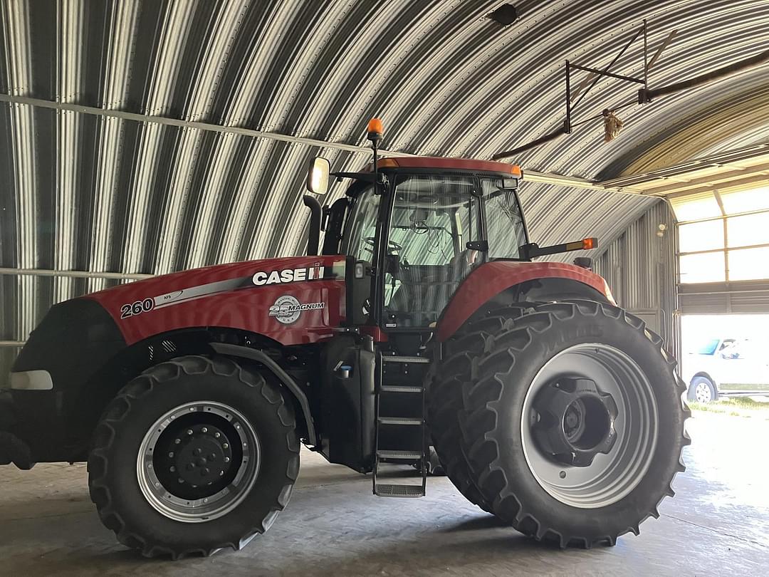 Image of Case IH Magnum 260 Primary image