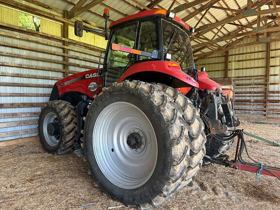 Image of Case IH Magnum 260 equipment image 3