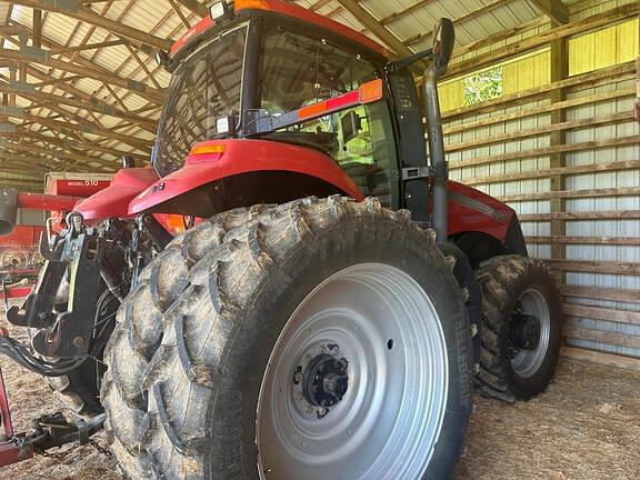 Image of Case IH Magnum 260 equipment image 4