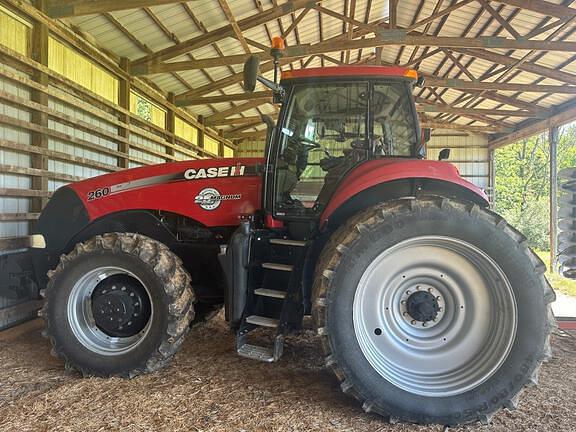 Image of Case IH Magnum 260 equipment image 1