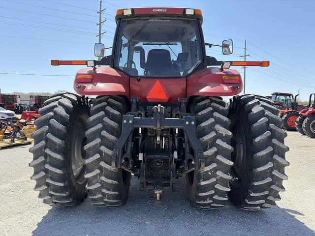 Image of Case IH Magnum 260 equipment image 3