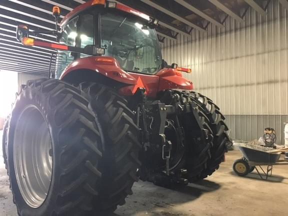 Image of Case IH Magnum 260 equipment image 3