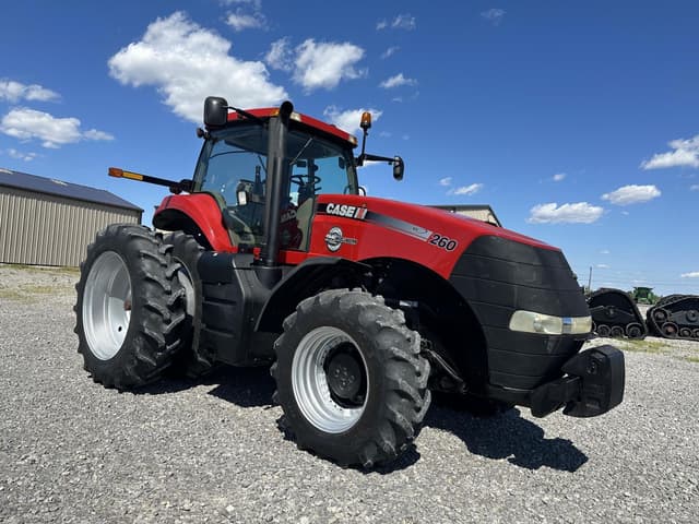Image of Case IH Magnum 260 equipment image 1