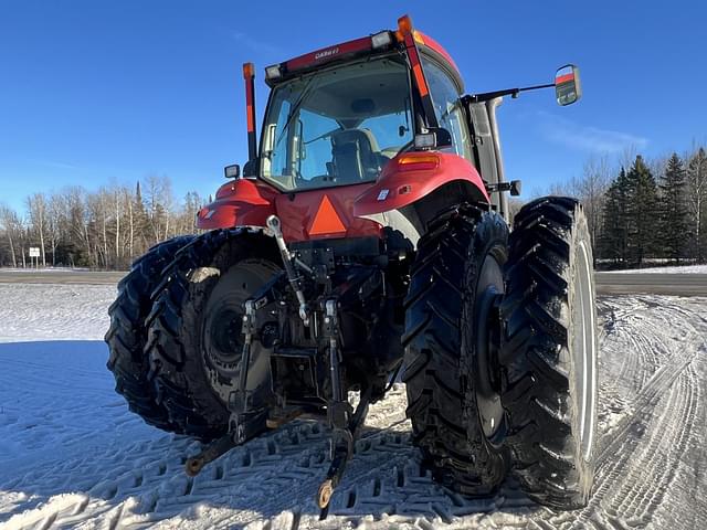 Image of Case IH Magnum 260 equipment image 4