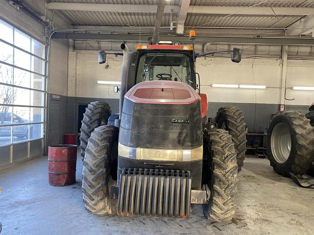 Image of Case IH Magnum 260 equipment image 1