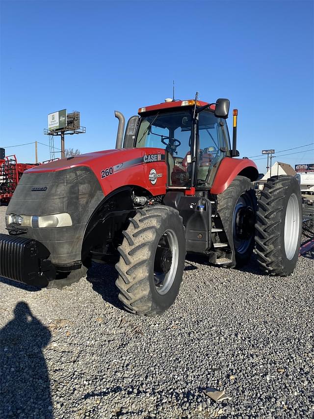 Image of Case IH Magnum 260 equipment image 1