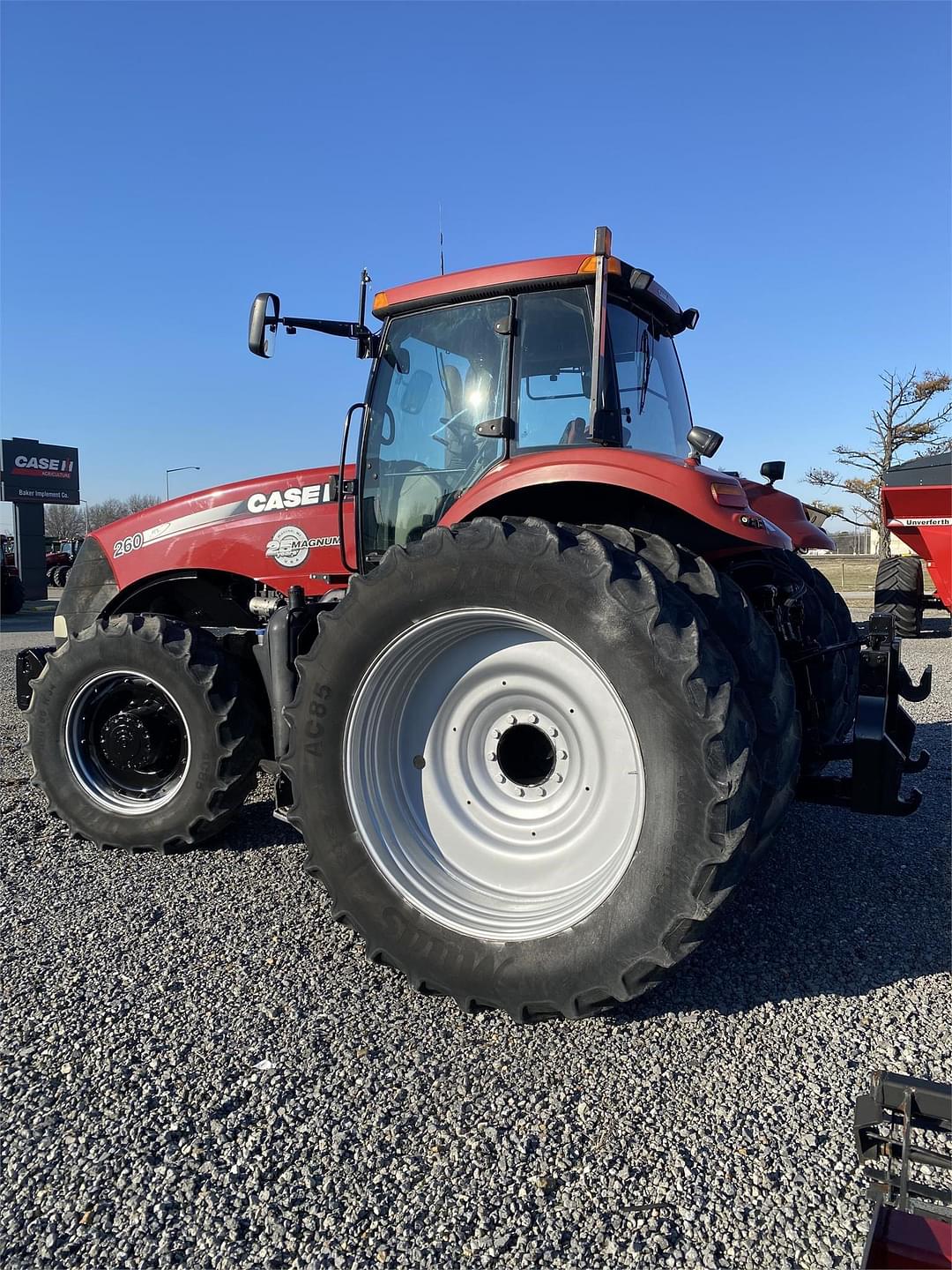 Image of Case IH Magnum 260 Primary image