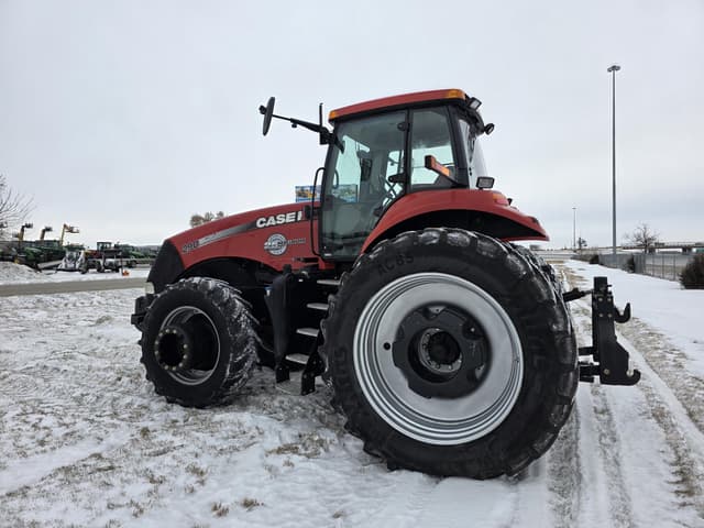 Image of Case IH Magnum 290 equipment image 3