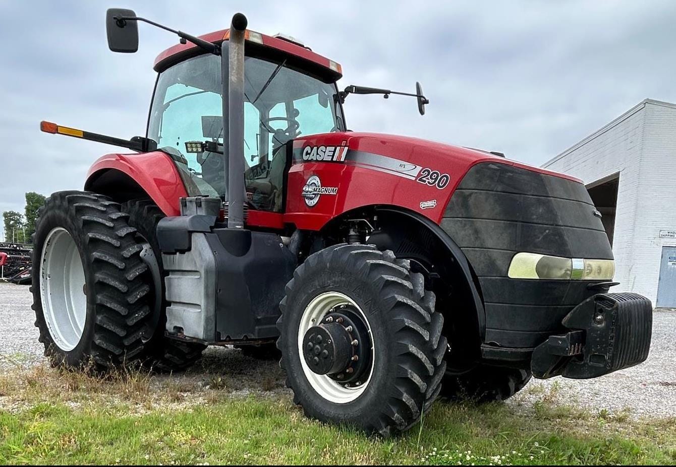 2013 Case IH Magnum 290 Equipment Image0