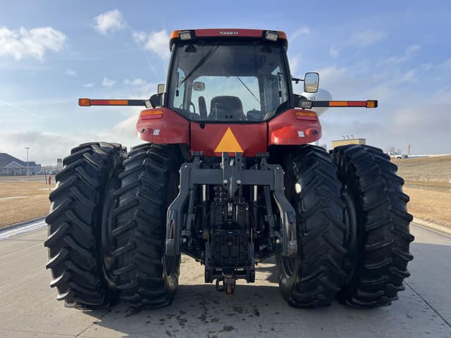 Image of Case IH Magnum 290 equipment image 3