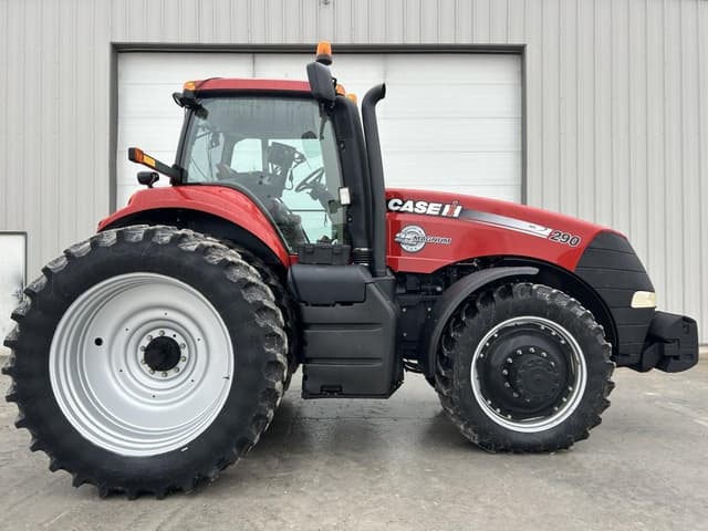 Image of Case IH Magnum 290 equipment image 3