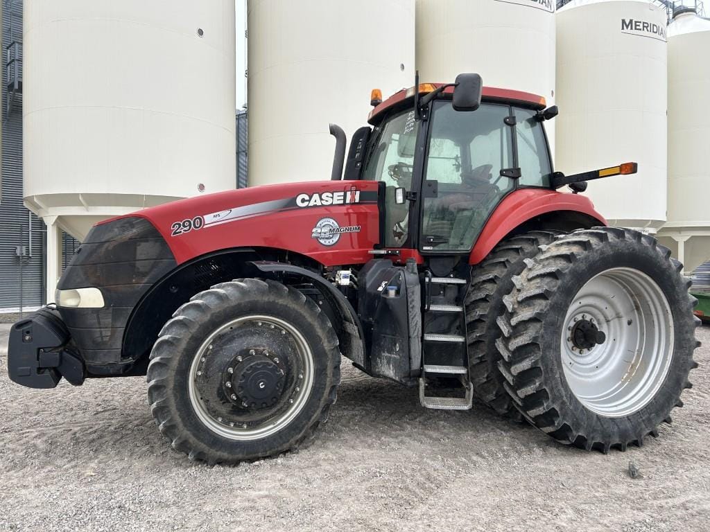 2013 Case IH Magnum 290 Equipment Image0