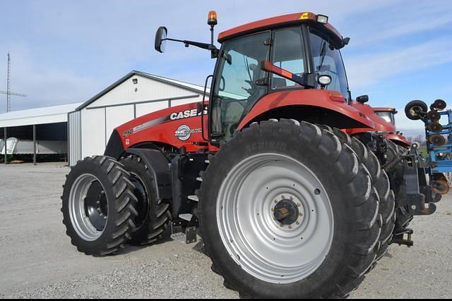 Image of Case IH Magnum 290 equipment image 2