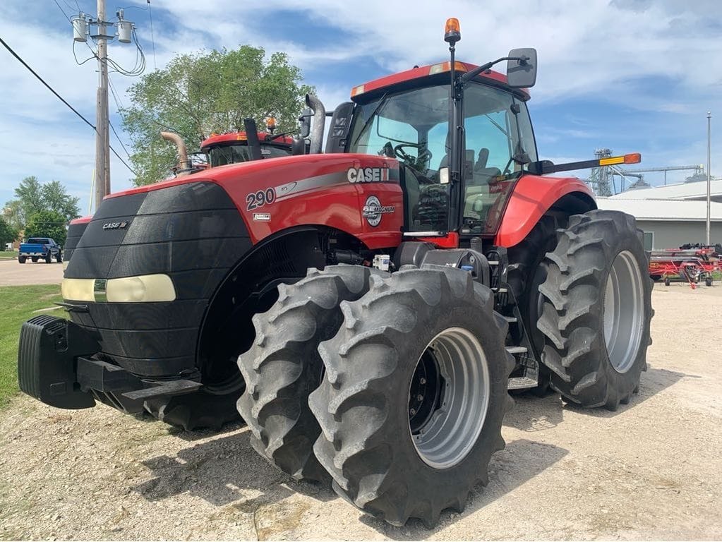 2013 Case IH Magnum 290 Equipment Image0
