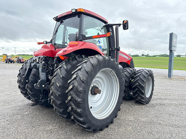 Image of Case IH Magnum 315 equipment image 2