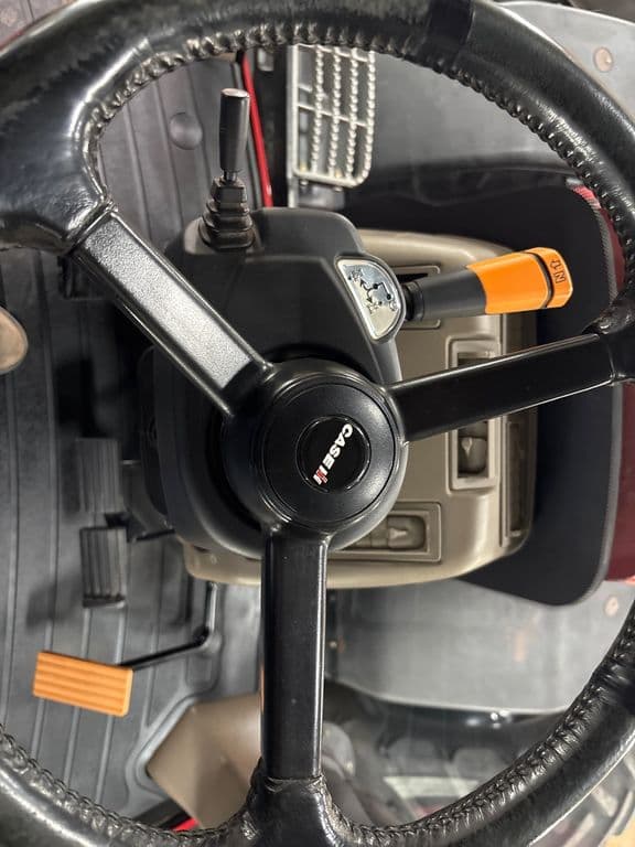 Image of Case IH Magnum 315 equipment image 4