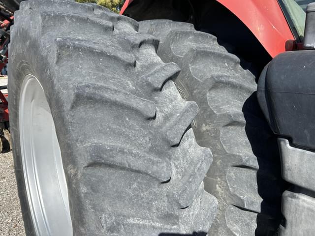 Image of Case IH Magnum 315 equipment image 3