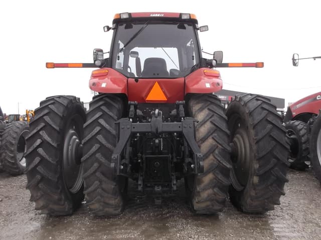 Image of Case IH Magnum 315 equipment image 4