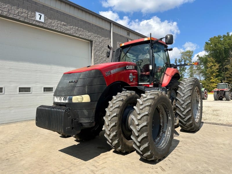 2013 Case IH Magnum 315 Equipment Image0