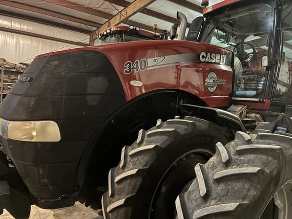 Image of Case IH Magnum 340 equipment image 1
