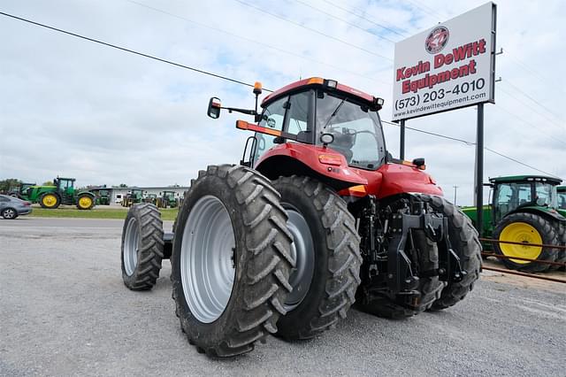 Image of Case IH Magnum 340 equipment image 4