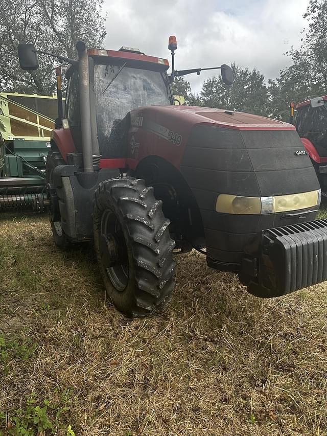 Image of Case IH Magnum 340 equipment image 4