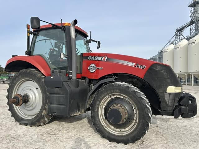 Image of Case IH Magnum 340 equipment image 1