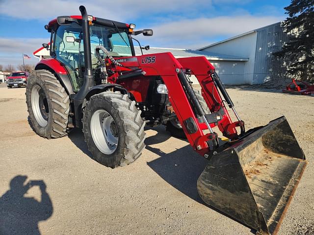 Image of Case IH Maxxum 125 equipment image 3