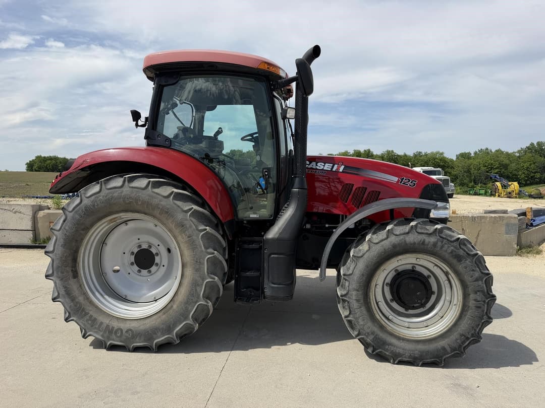 Image of Case IH Maxxum 125 Primary image