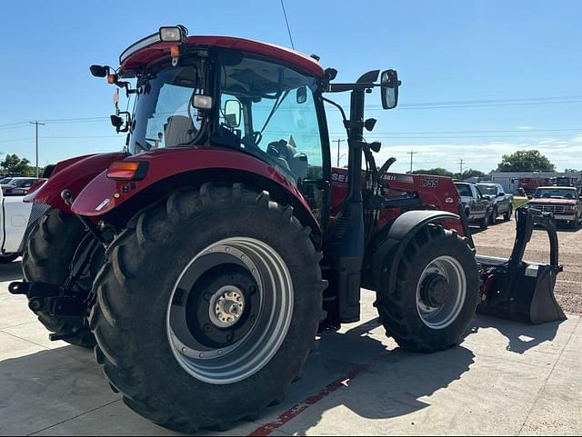 Image of Case IH Maxxum 140 equipment image 4