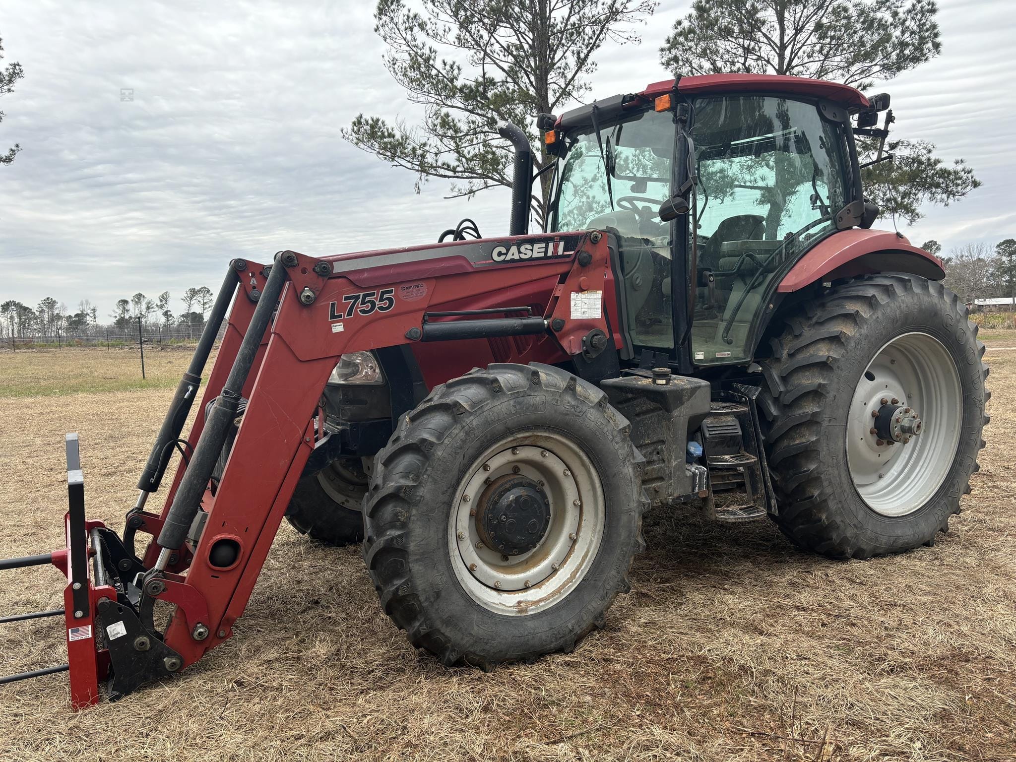 2013 Case IH Maxxum 140 Equipment Image0