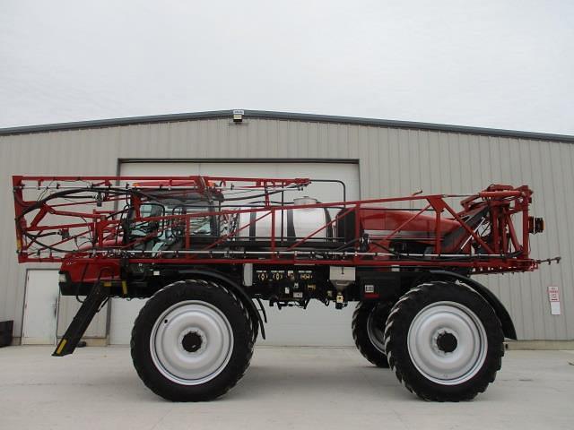 Image of Case IH 3230 Patriot equipment image 2