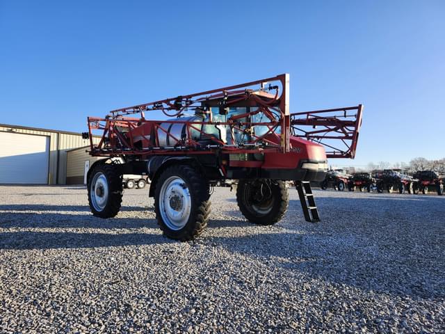 Image of Case IH 3230 Patriot equipment image 1