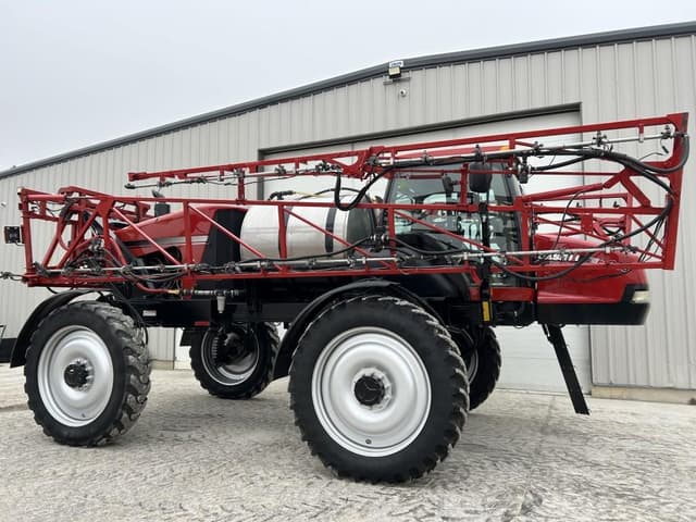 Image of Case IH 3230 Patriot equipment image 1