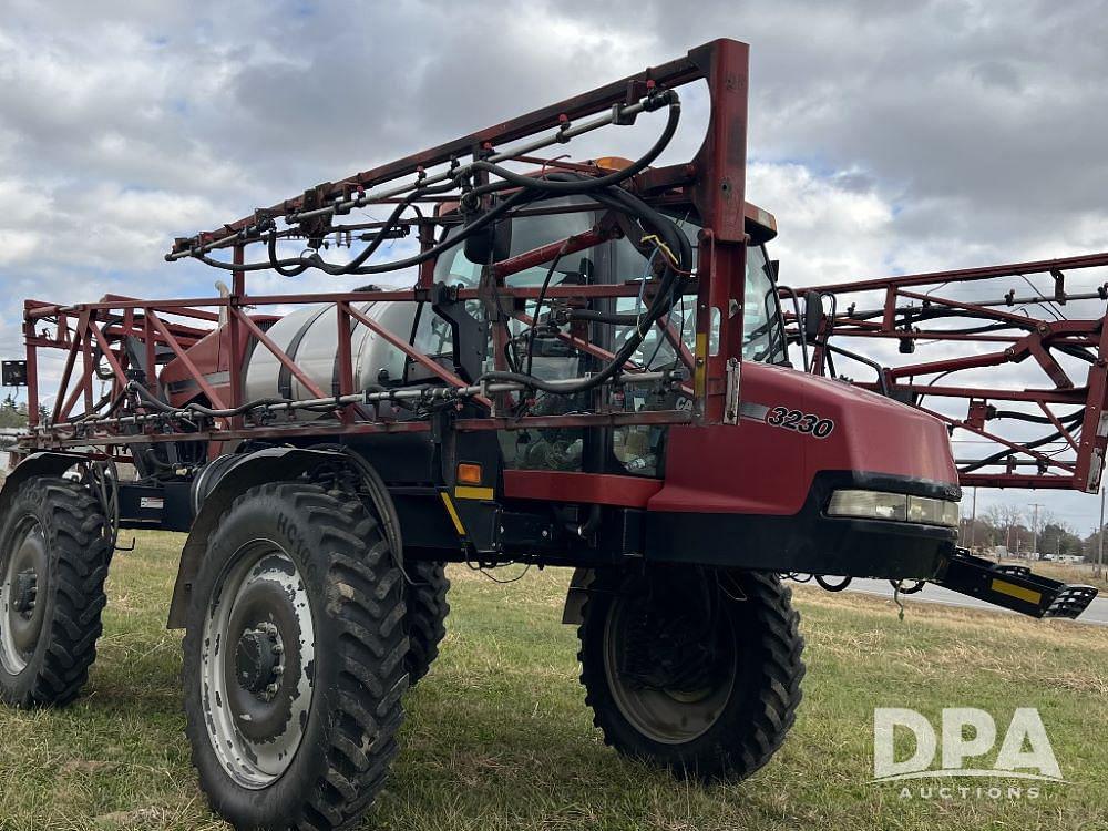 Image of Case IH 3230 Patriot Primary image