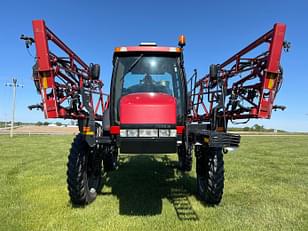 Main image Case IH 3330 Patriot 8