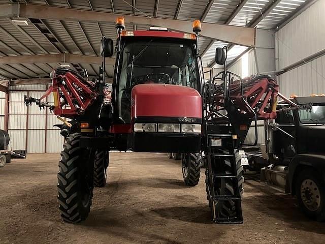 Image of Case IH 3330 Patriot Primary image